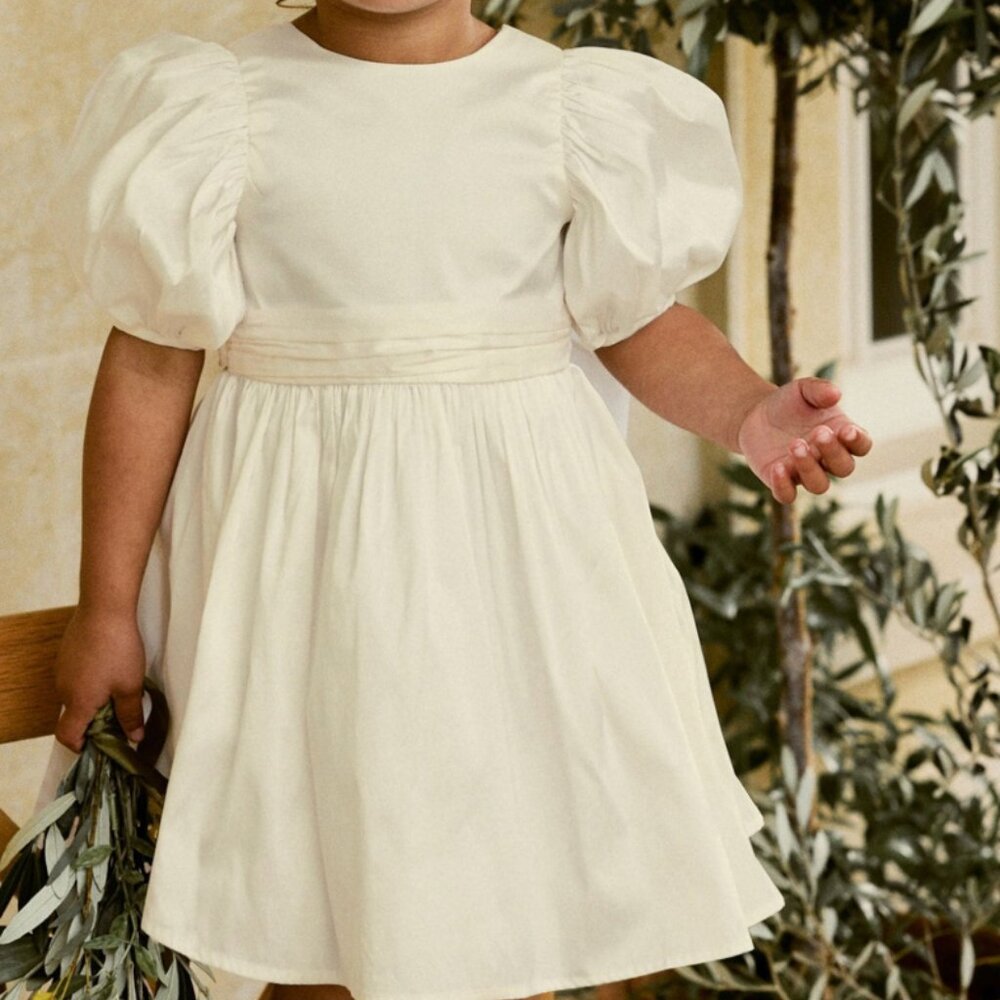 Flower Girl Dress - Puff Sleeve / Ivory / NEW